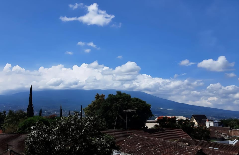 City view, Mountain view