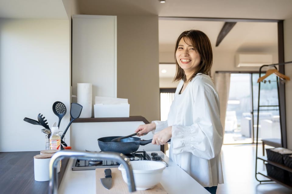 Kitchen or kitchenette, kitchen