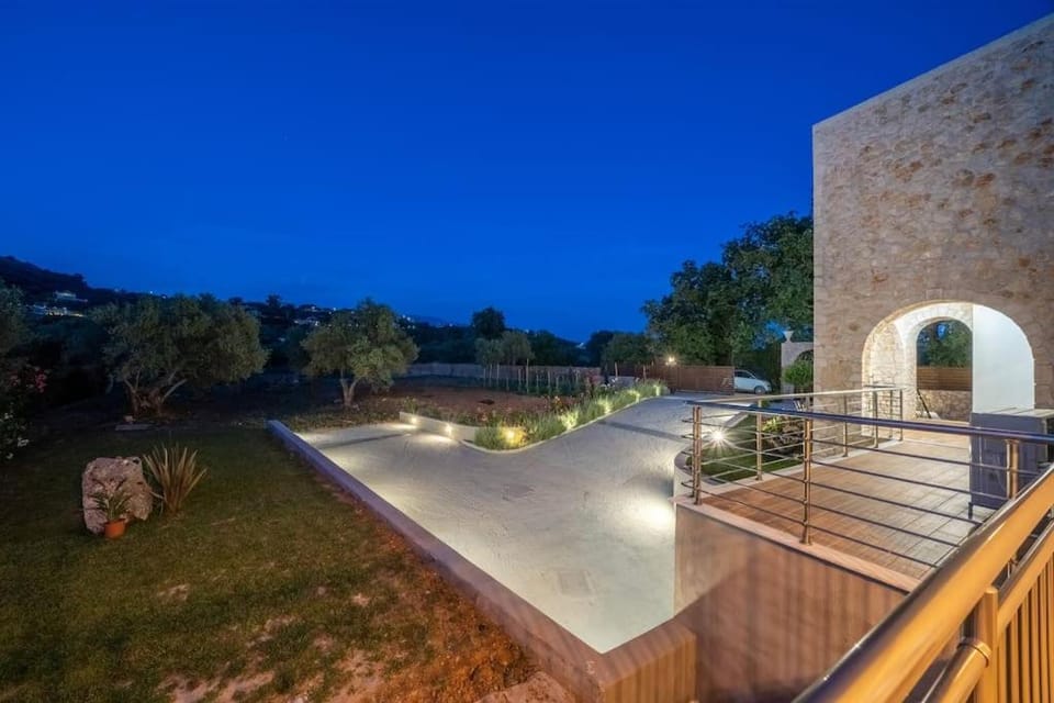 Night, Garden, Garden view, Pool view, Swimming pool