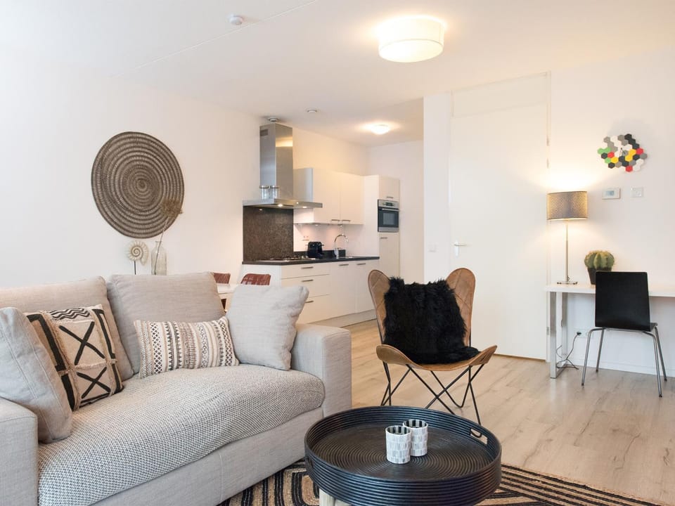 Kitchen or kitchenette, Living room, Seating area