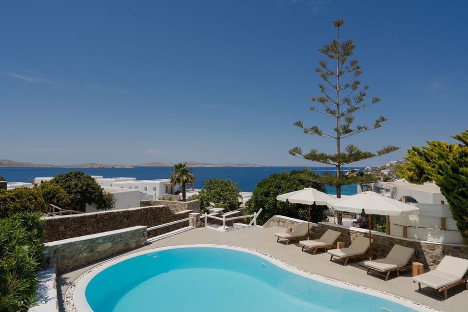 Day, Pool view, Sea view, Swimming pool, sunbed