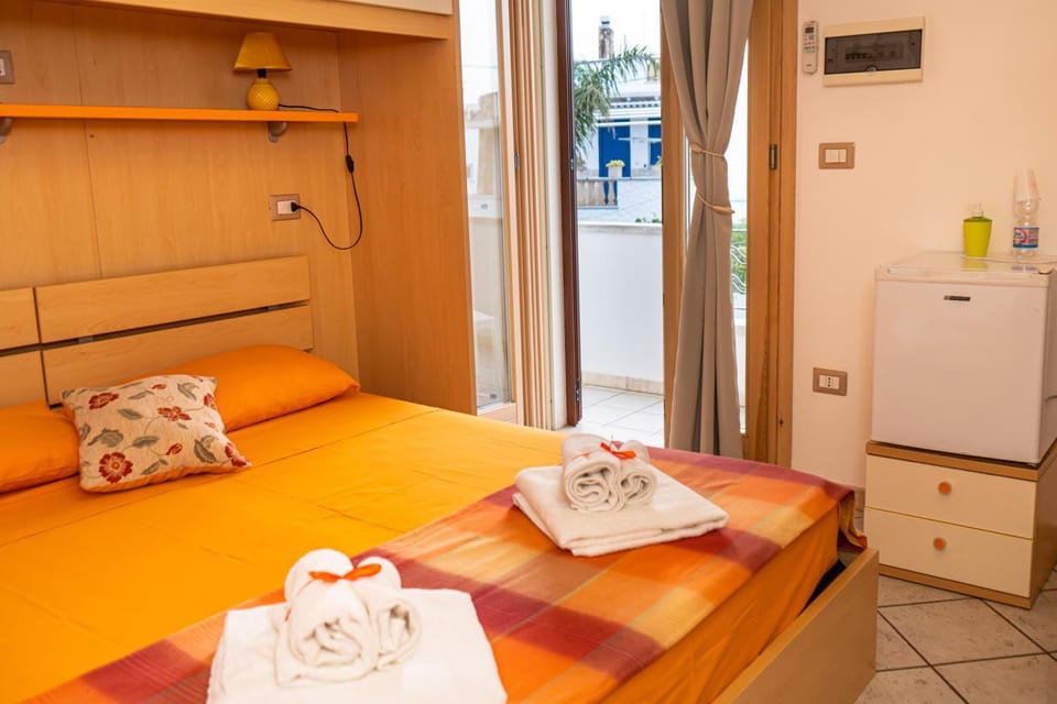 Bedroom, oven