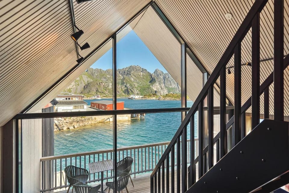 Rorbuleilighet Lysøysundet 1G Apartment in Lofoten