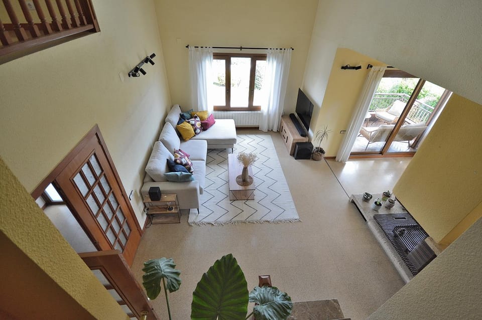 Property building, Living room