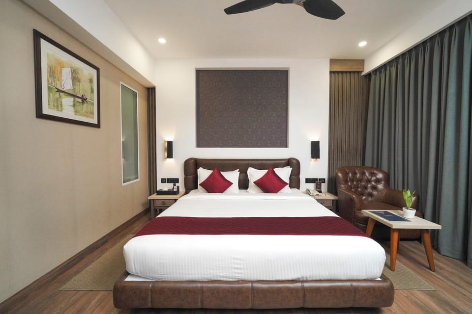Bed, Bedroom, fireplace