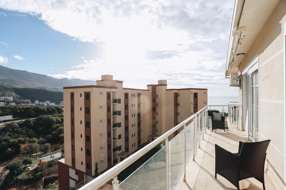 View (from property/room), Balcony/Terrace