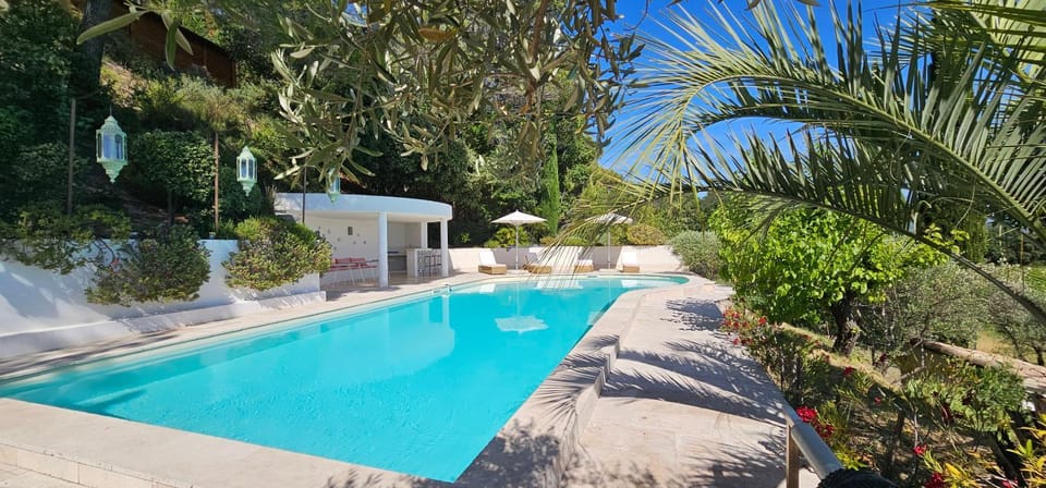 Villa Nymphée Bed and Breakfast in Provence-Alpes-Côte d'Azur