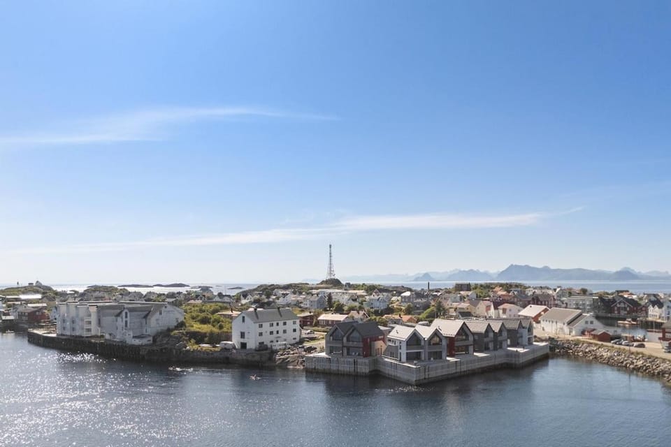 Rorbuleilighet Lysøya 1H Apartment in Lofoten