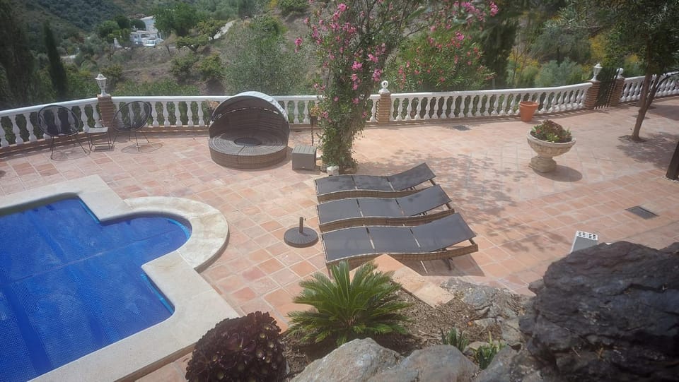 CASA DI CIELO House in Axarquía