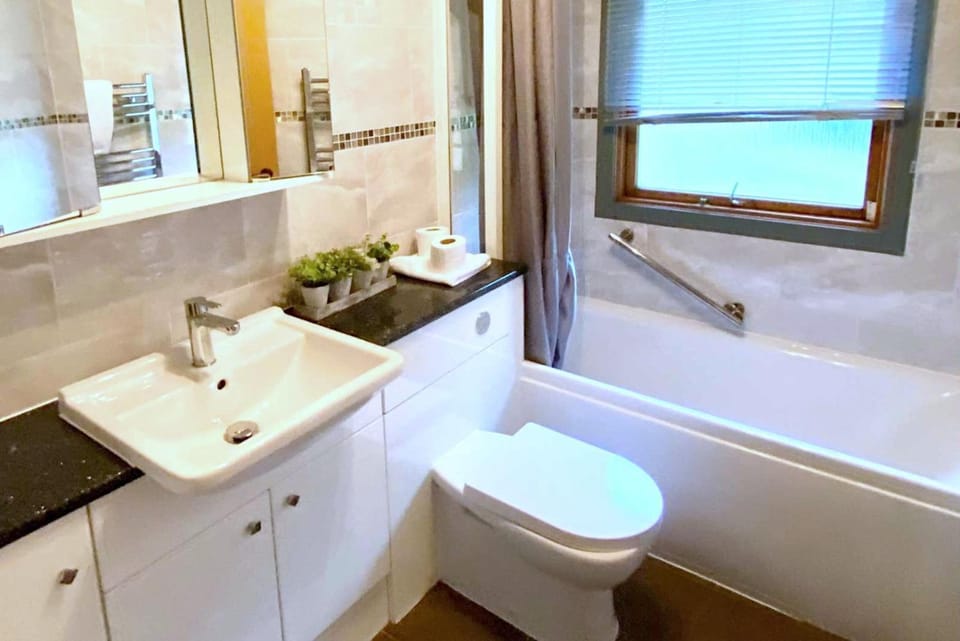 Property building, Bathroom
