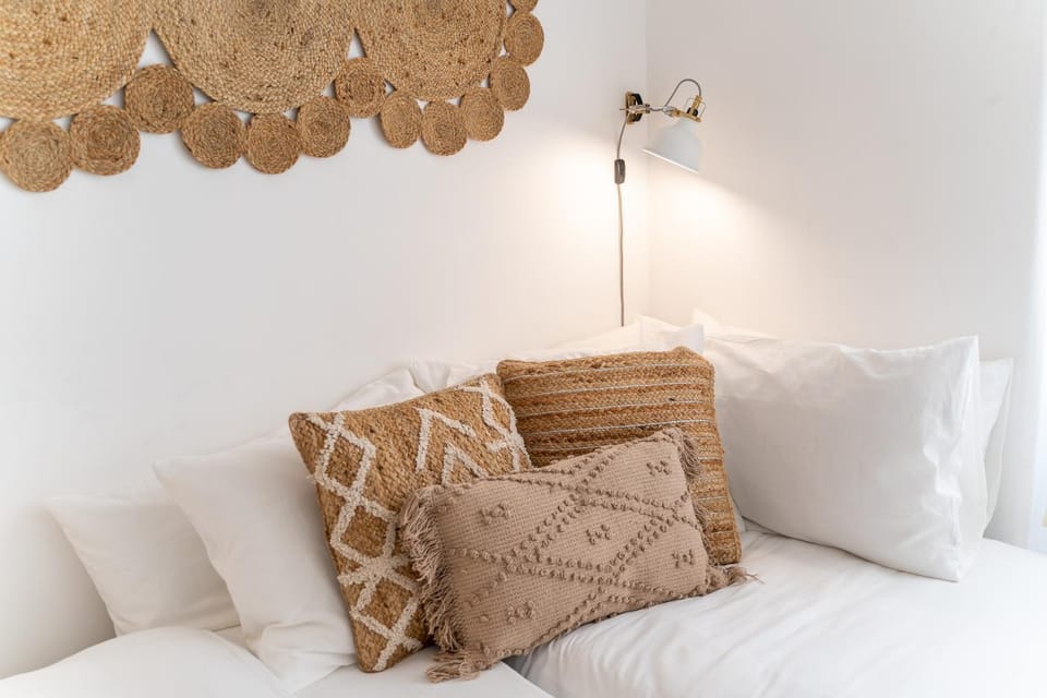Bed, Decorative detail, Bedroom