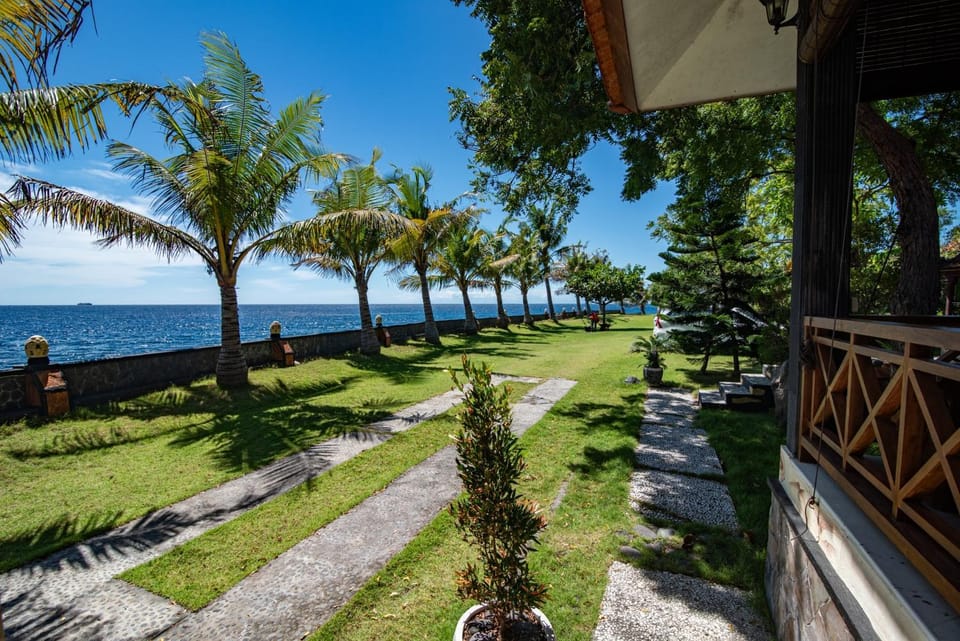 Restaurant/places to eat, Beach, Beach, Sea view