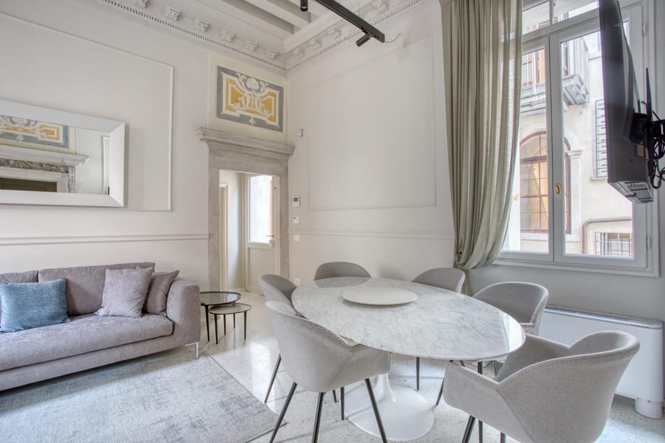 Palazzo Bonvicini 10 Apartment in Venice