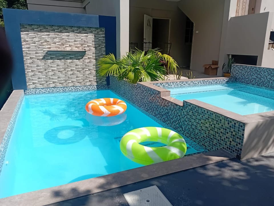 Mountain View Vacation Home House in Dominica