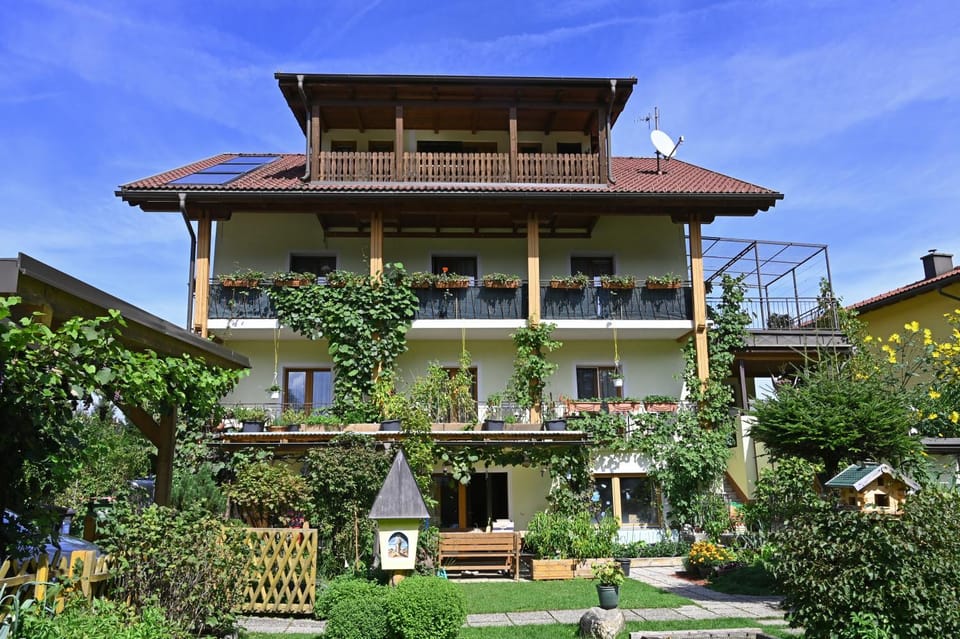 Property building, Balcony/Terrace
