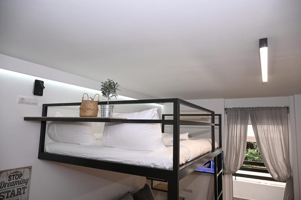 Urban Loft by Neuvel Apartment in Athens