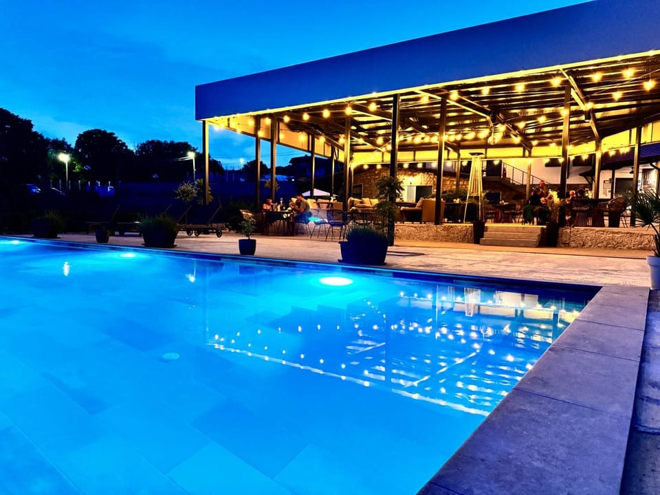 Restaurant/places to eat, Swimming pool, Open Air Bath