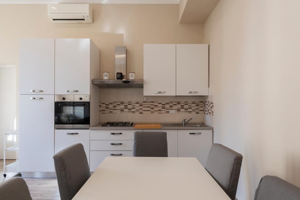 HospitalityRome Luminoso appartamento Apartment in Rome