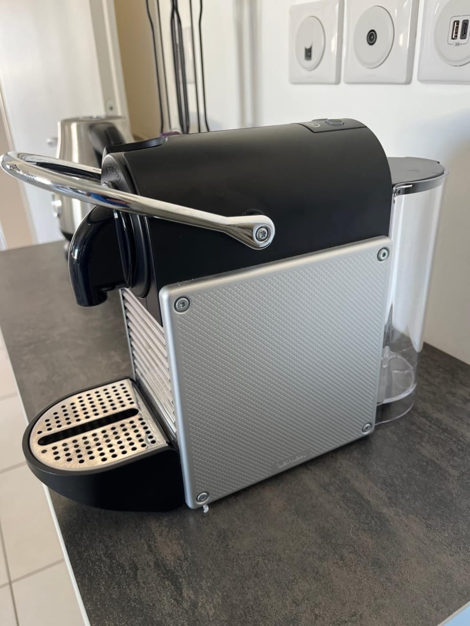 Coffee/tea facilities, kitchen