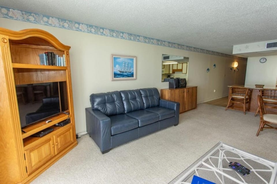 ROYAL GARDEN RESORT 1007 condo Apartment in Garden City