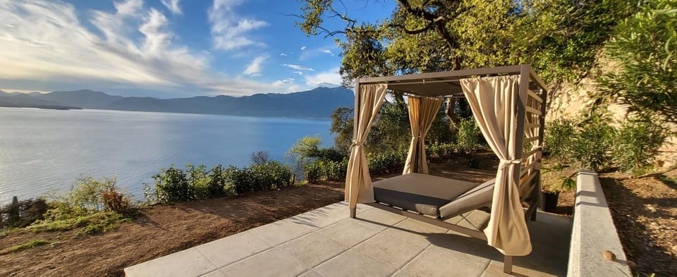 La maison sur mer Villa in Lake Garda