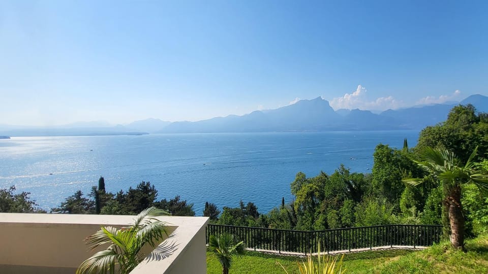 La maison sur mer Villa in Lake Garda