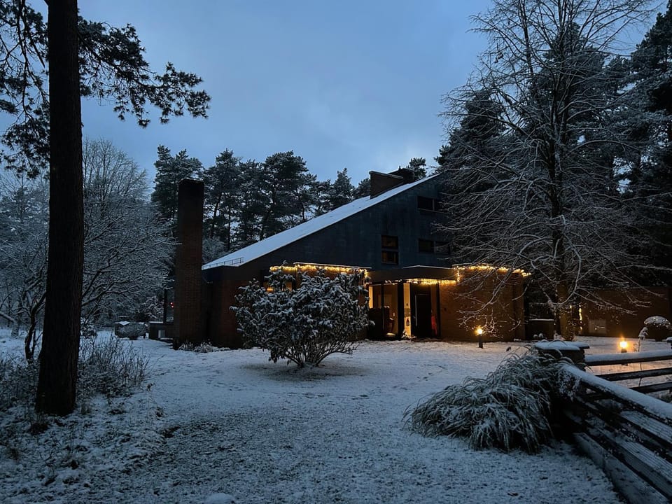 Property building, Winter