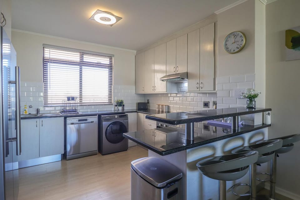 405 Portofino Eyrie Holiday Apartments Apartment in Cape Town