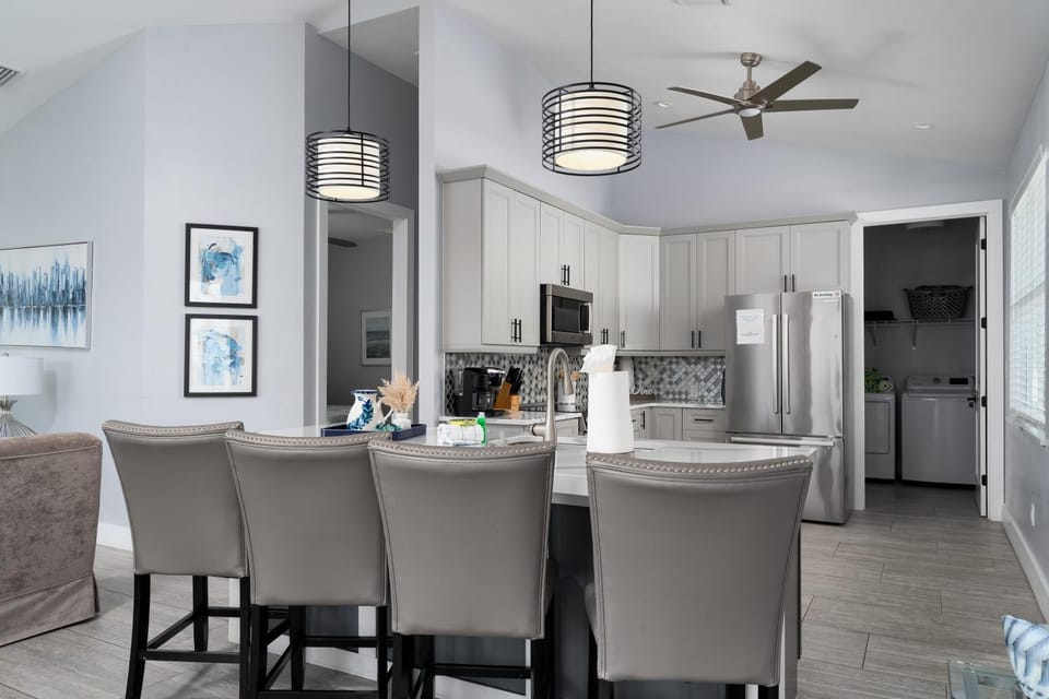 Welcome to 5541 Palmetto Street - New Build! Grab it NOW! home House in Estero Island