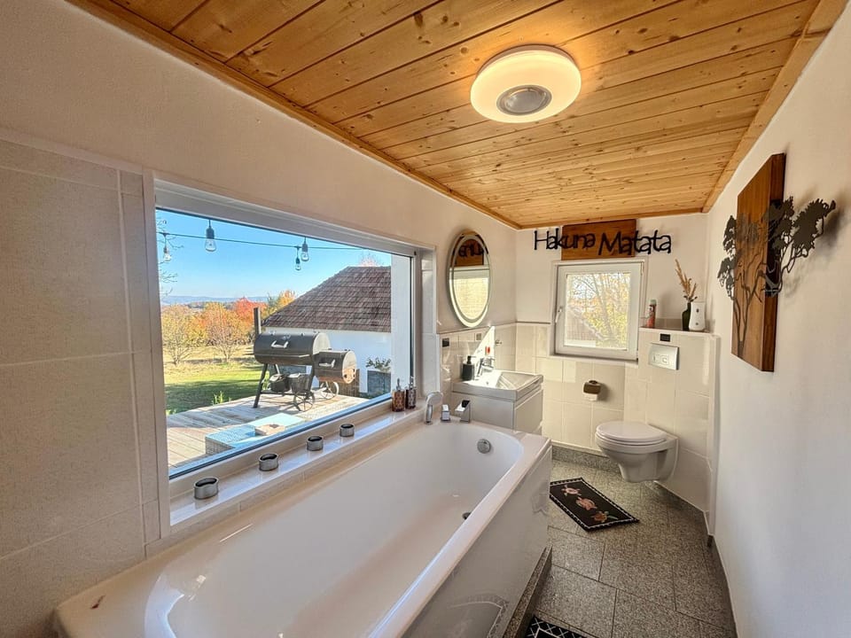 Bathroom, Bath