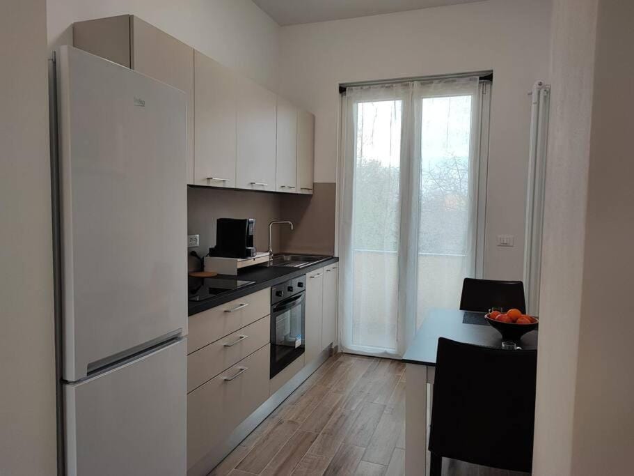 Kitchen or kitchenette, oven, stove