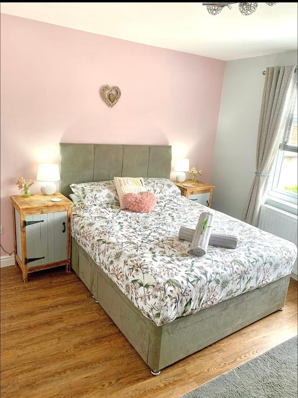 Poppys Place and Busters Barn Apartment in Wales