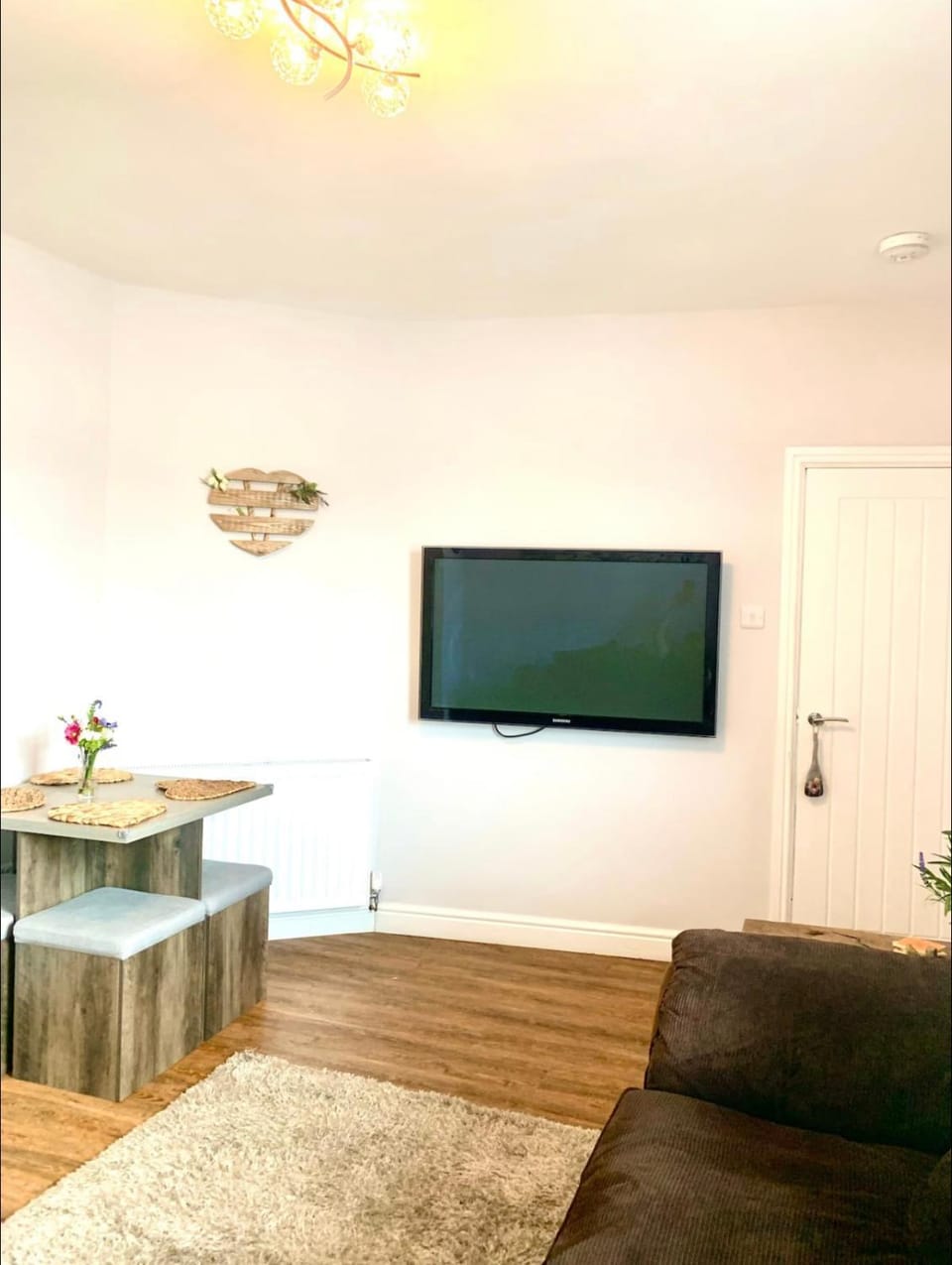 Poppys Place and Busters Barn Apartment in Wales