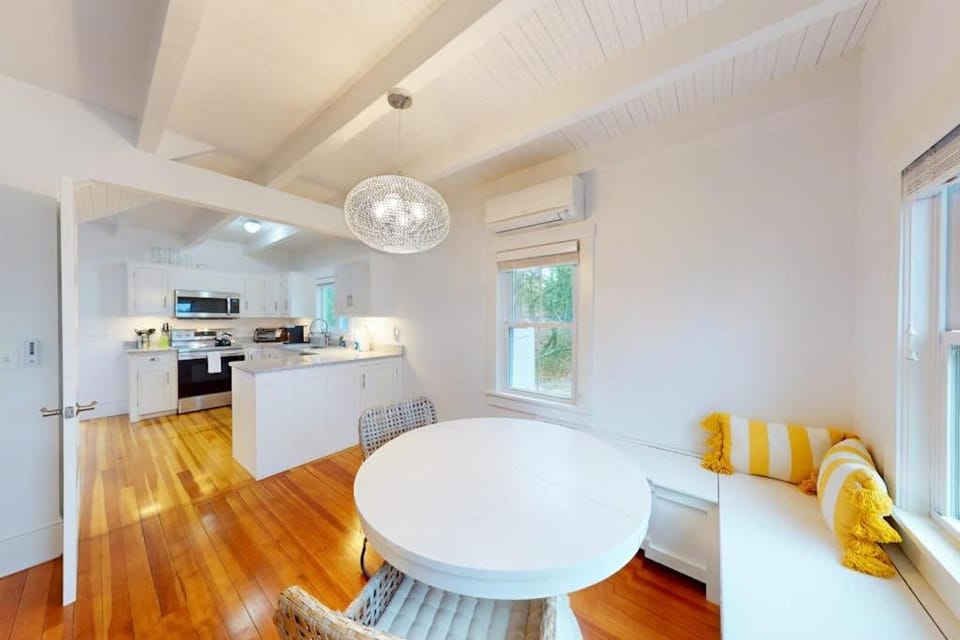 Golden Slumbers House in Buzzards Bay