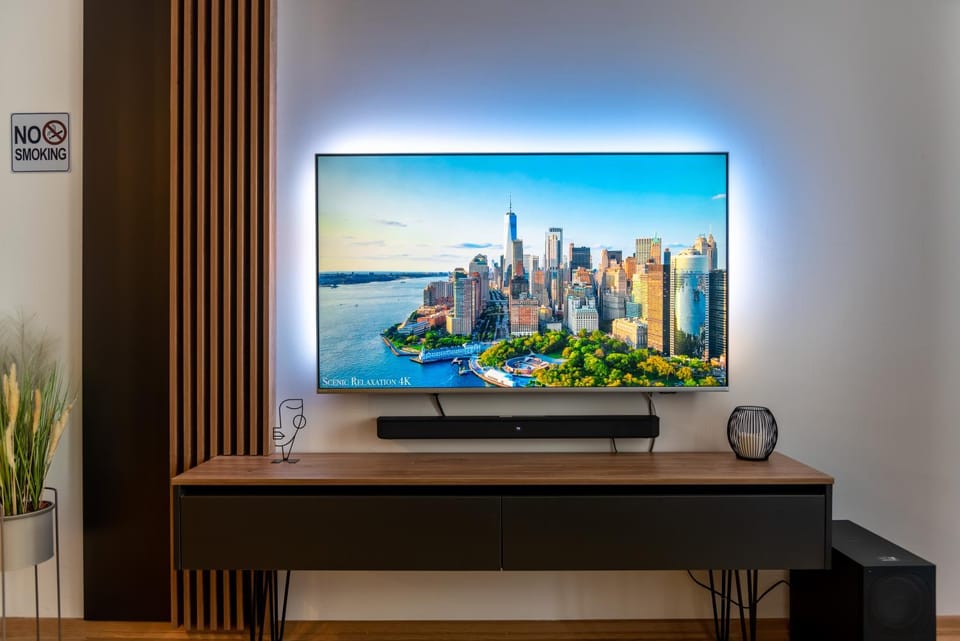 Communal lounge/ TV room, TV and multimedia