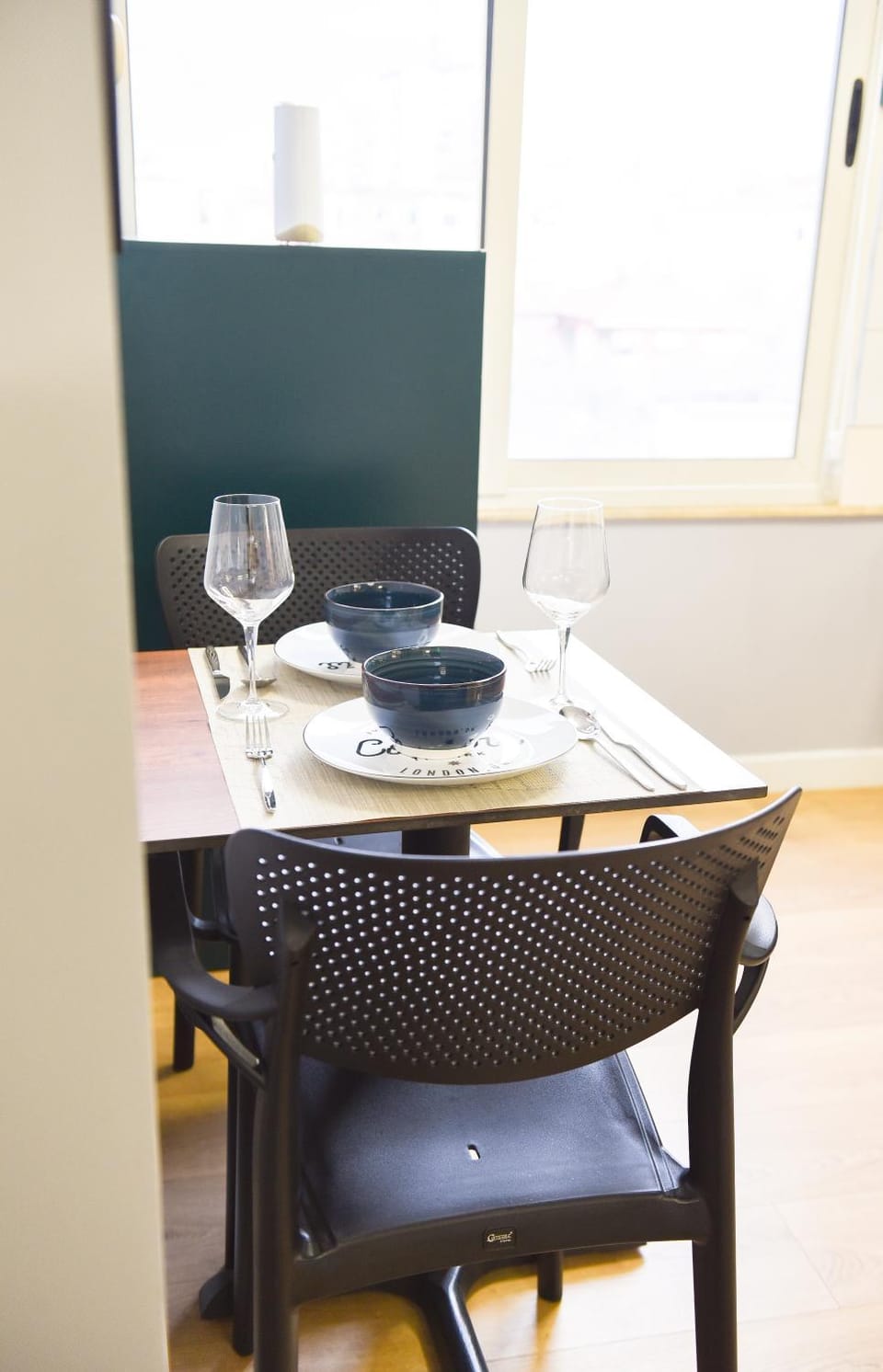 Matisse No10 - City Center Studio Apartment in Tirana