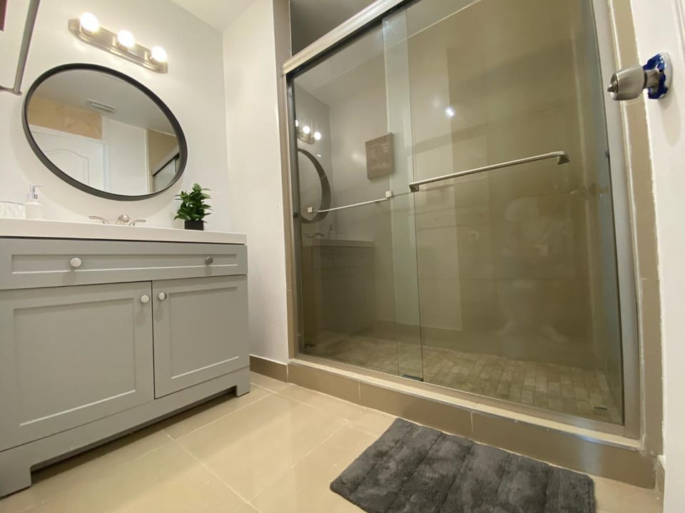 Shower, Bathroom