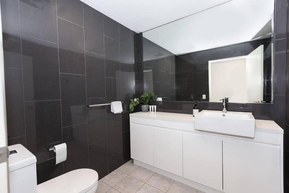 Trendy, Self Contained Inner City Apartment!! Apartment in North Wagga Wagga
