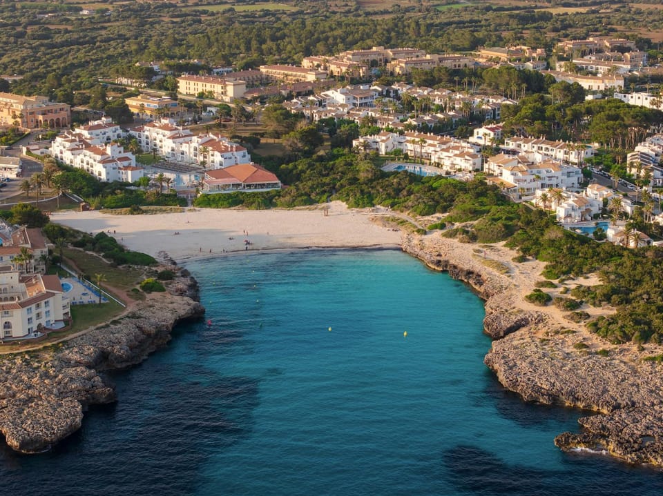 Nearby landmark, Day, Natural landscape, Bird's eye view, Beach, City view, Sea view