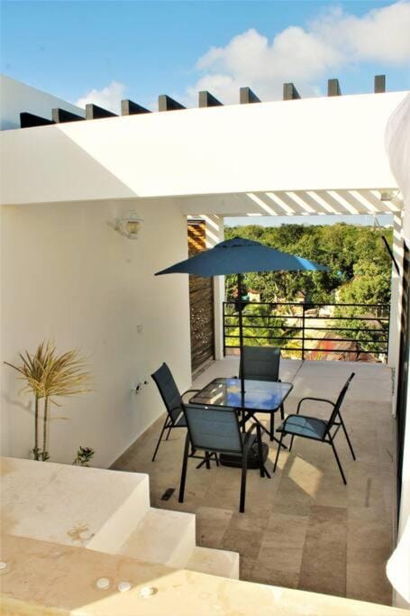 The Waves 307 classy PH with private pool Apartment in Tulum