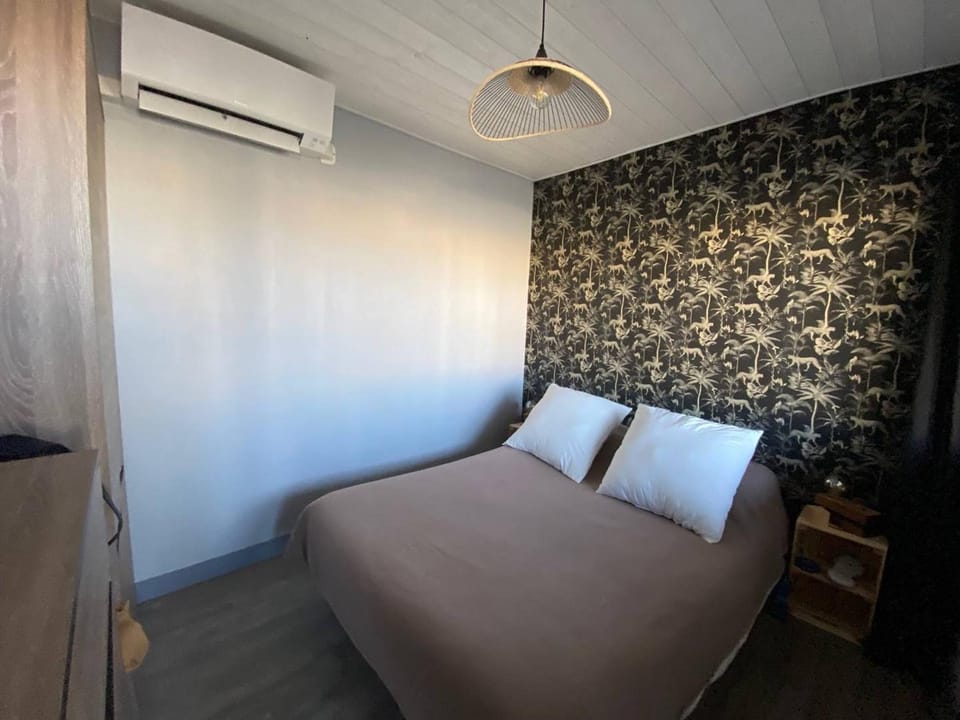 Appart 3 Pièces avec Clim pour 4 pers, Face Port à Port Leucate - FR-1-81-579 Apartment in Leucate