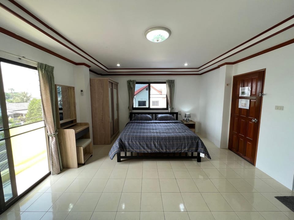 Bed, Bedroom, wardrobe