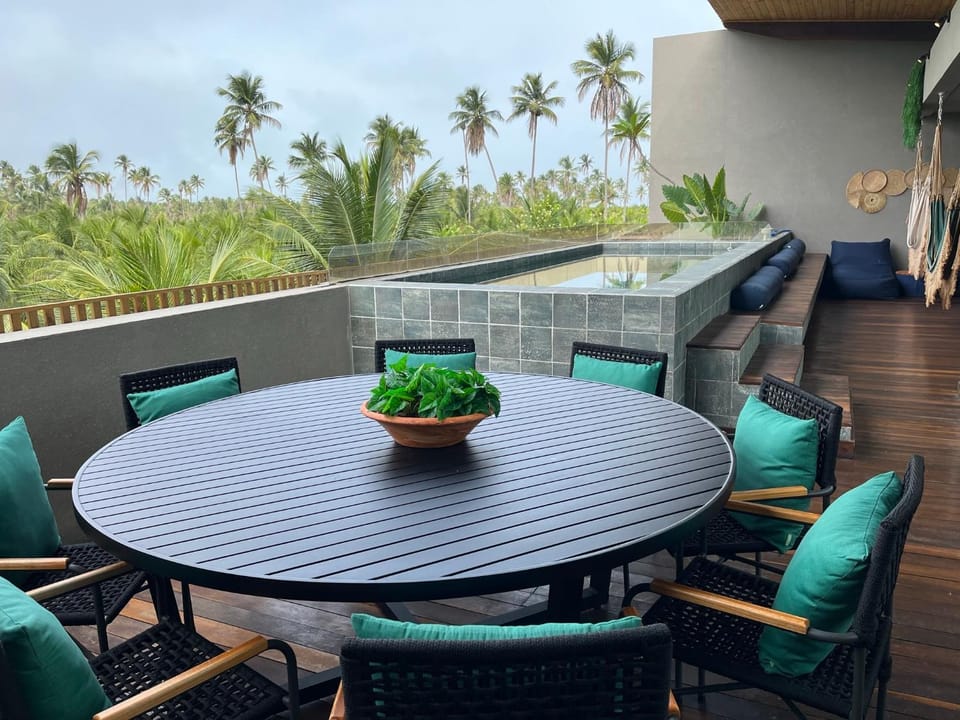 View (from property/room), Balcony/Terrace, Swimming pool