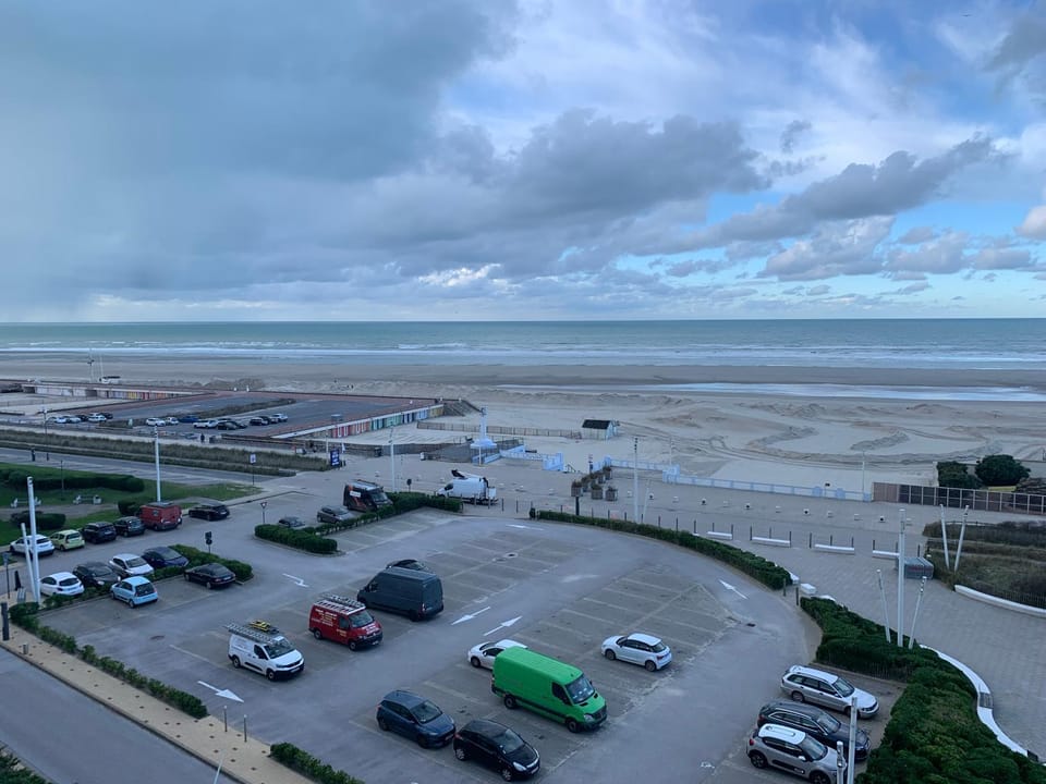 Property building, Sea view