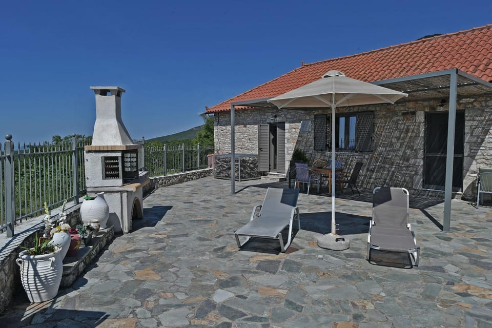 Property building, Patio, Day, Natural landscape, View (from property/room), Balcony/Terrace, sunbed