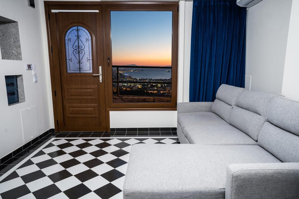 View (from property/room), Living room, Seating area, City view