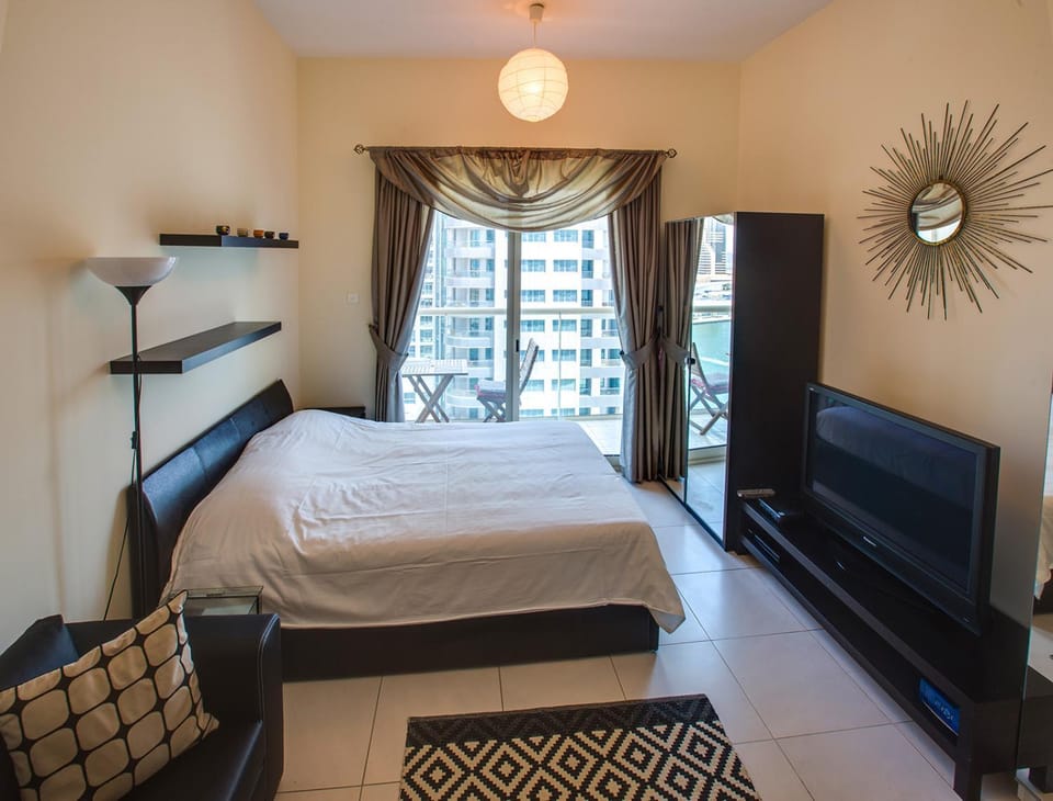 Bed, TV and multimedia