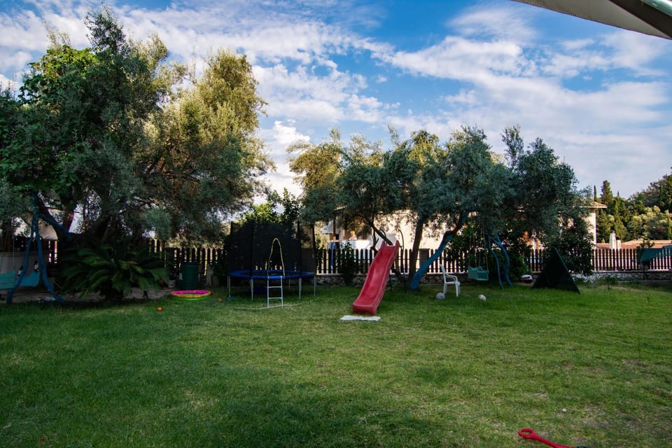 Garden, Garden