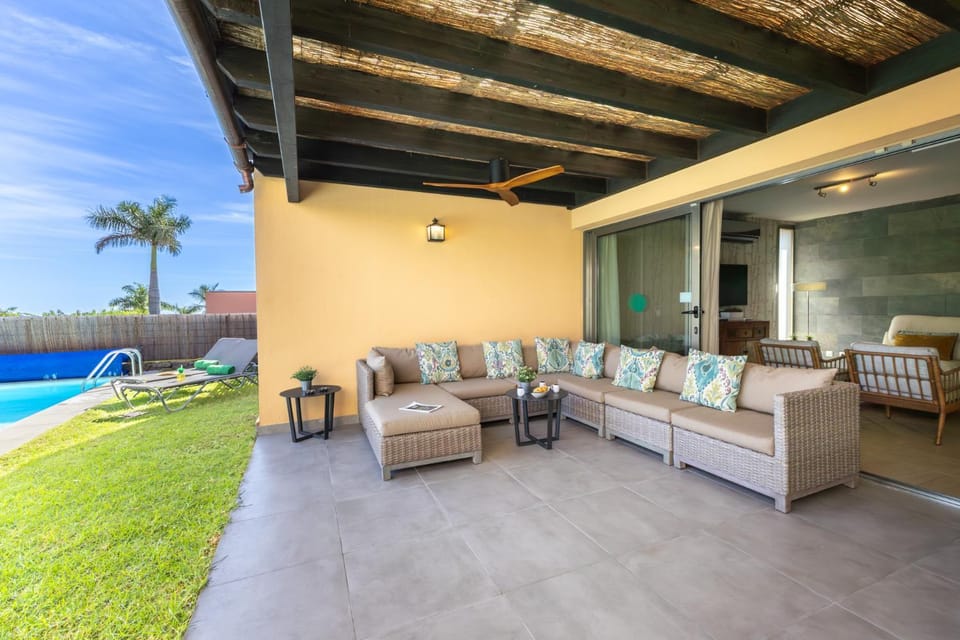 Garden, Balcony/Terrace, Seating area