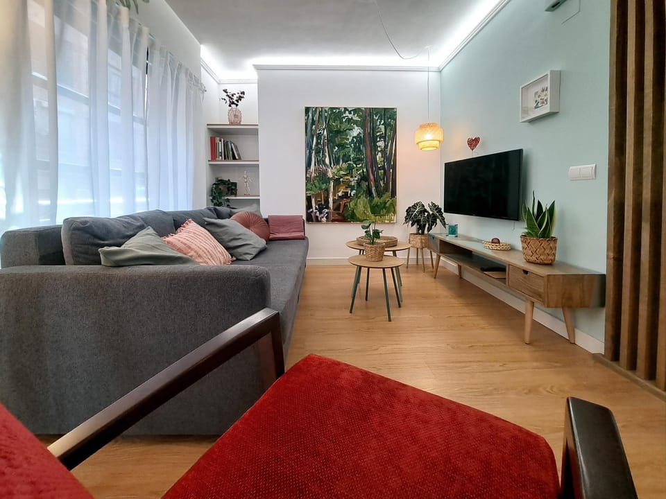 TV and multimedia, Living room, Seating area